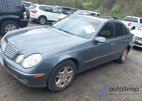 2006 Mercedes-Benz E 350 4Matic z USA, uszkodzony, nr VIN WDBUF87J16X186241